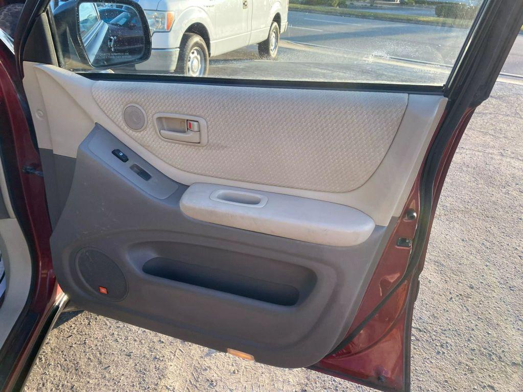 used 2004 Toyota Highlander car, priced at $5,995
