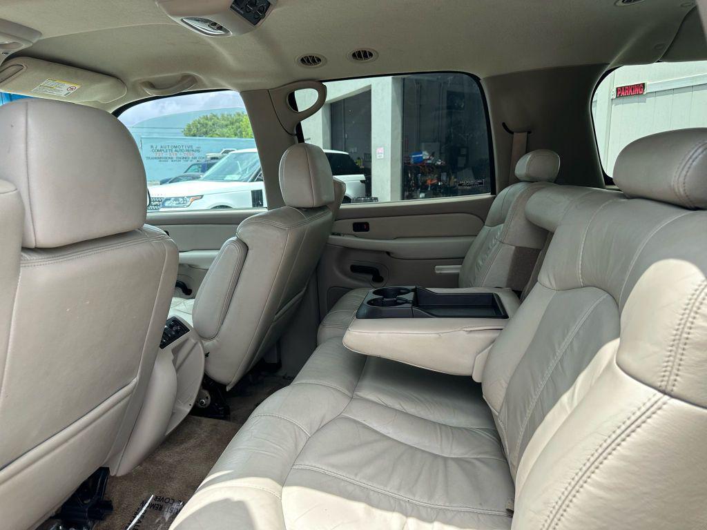 used 2001 Chevrolet Suburban car, priced at $8,995