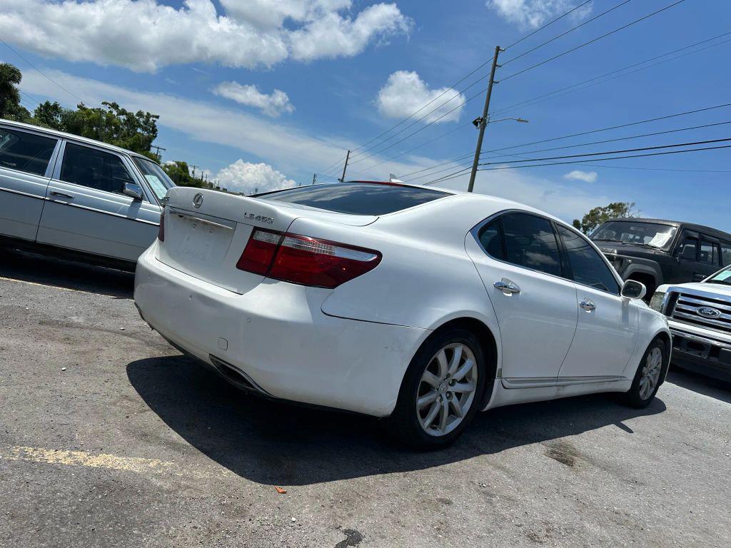 used 2007 Lexus LS 460 car, priced at $7,995