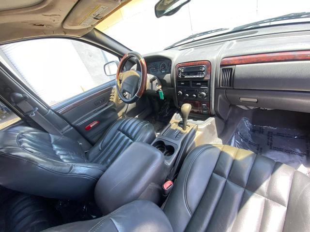 used 2000 Jeep Grand Cherokee car, priced at $3,995