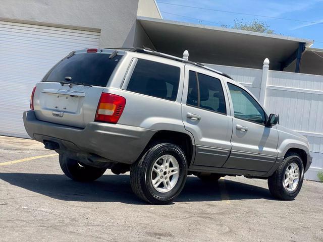 used 2000 Jeep Grand Cherokee car, priced at $3,995