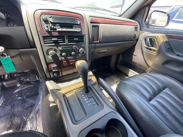 used 2000 Jeep Grand Cherokee car, priced at $3,995