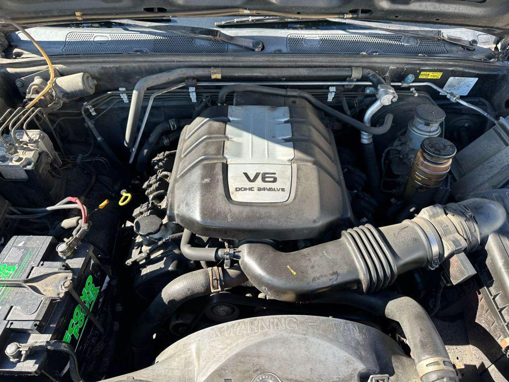 used 2001 Isuzu Rodeo car, priced at $4,995