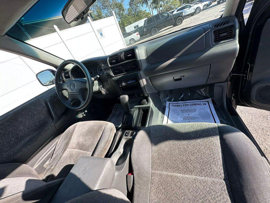 used 2001 Isuzu Rodeo car, priced at $4,995
