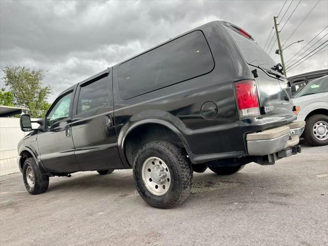 used 2000 Ford Excursion car, priced at $9,995