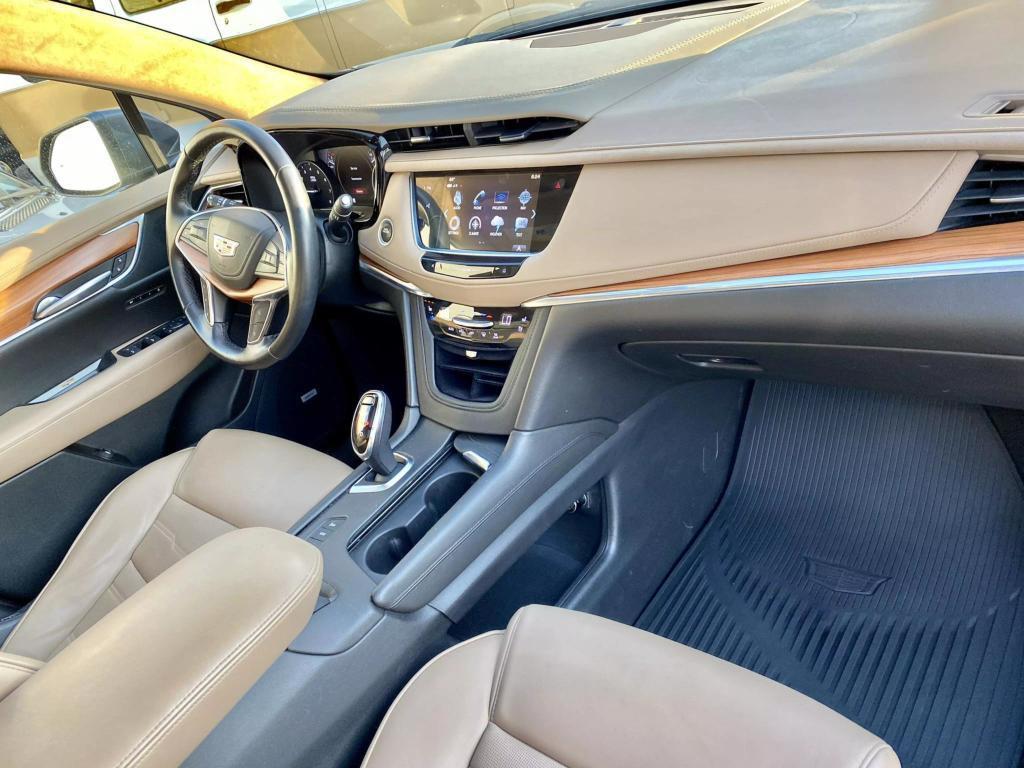 used 2019 Cadillac XT5 car, priced at $16,995