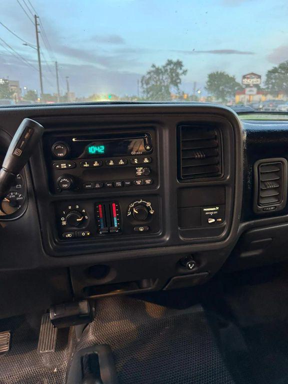 used 2003 Chevrolet Silverado 2500 car, priced at $14,995