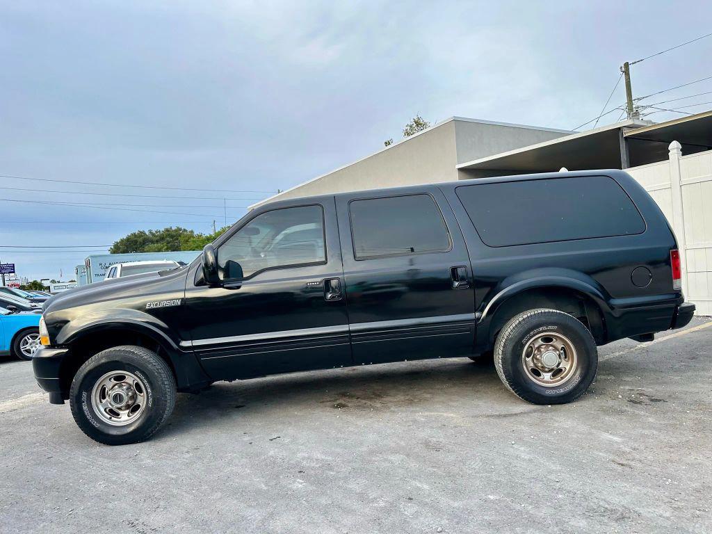 used 2002 Ford Excursion car, priced at $14,995