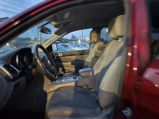 used 2011 Jeep Grand Cherokee car, priced at $5,995