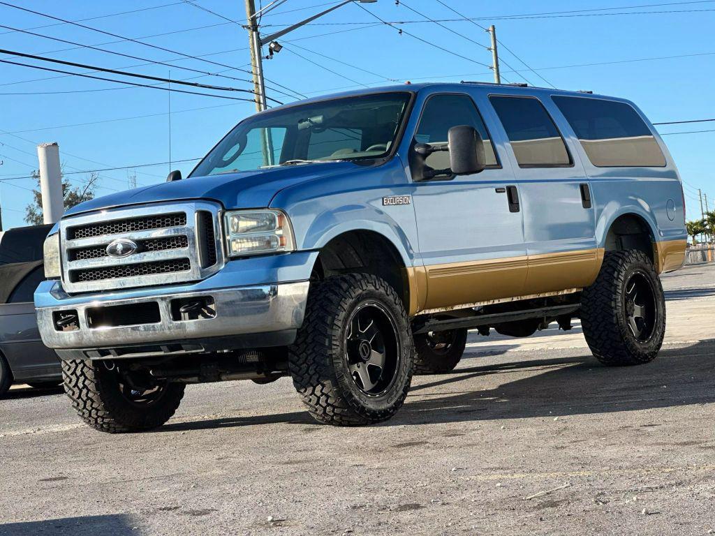 used 2005 Ford Excursion car, priced at $12,995