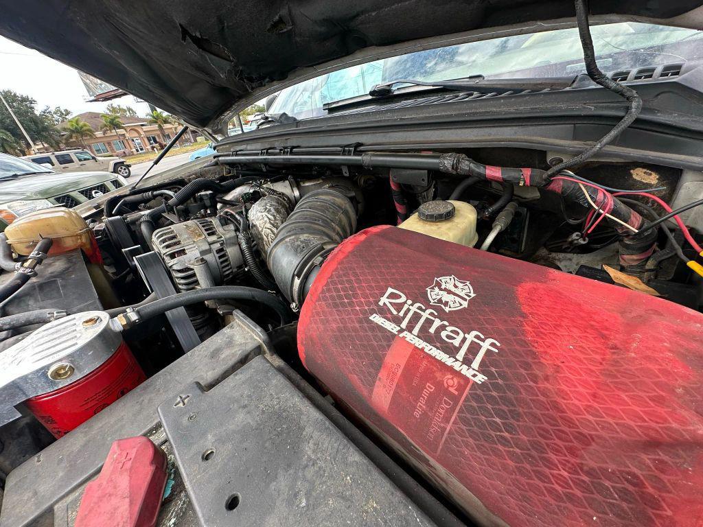 used 2002 Ford Excursion car, priced at $16,995