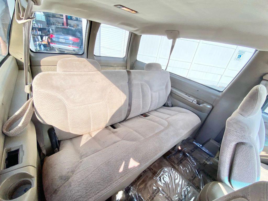 used 1995 GMC Yukon car, priced at $9,995