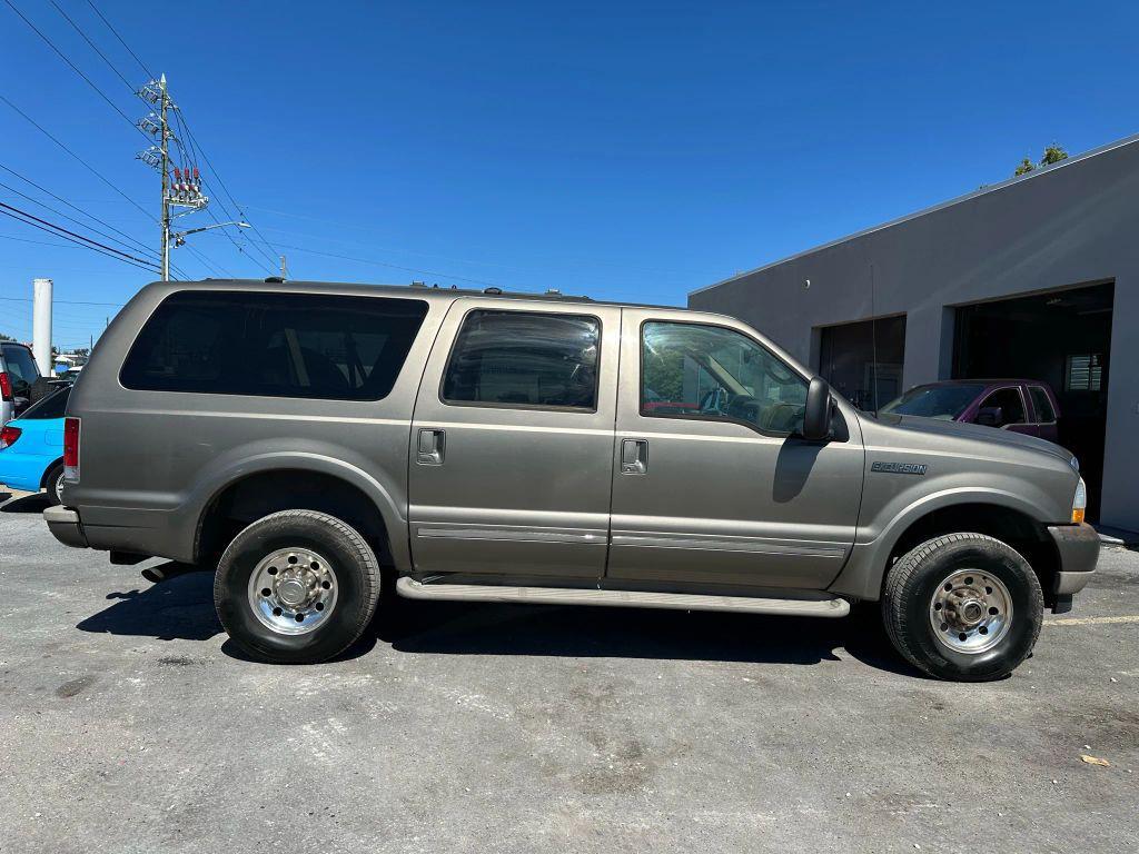 used 2002 Ford Excursion car, priced at $21,995
