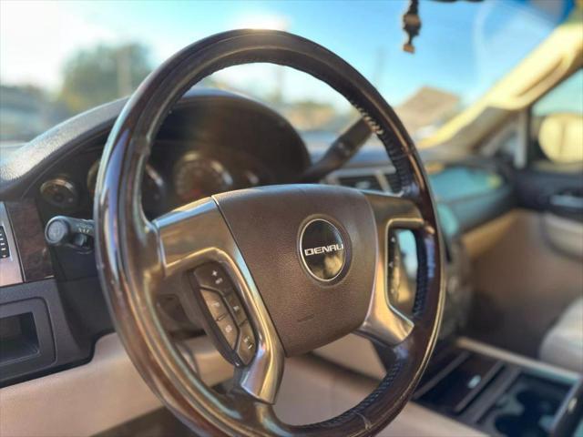 used 2007 GMC Yukon XL car, priced at $6,995