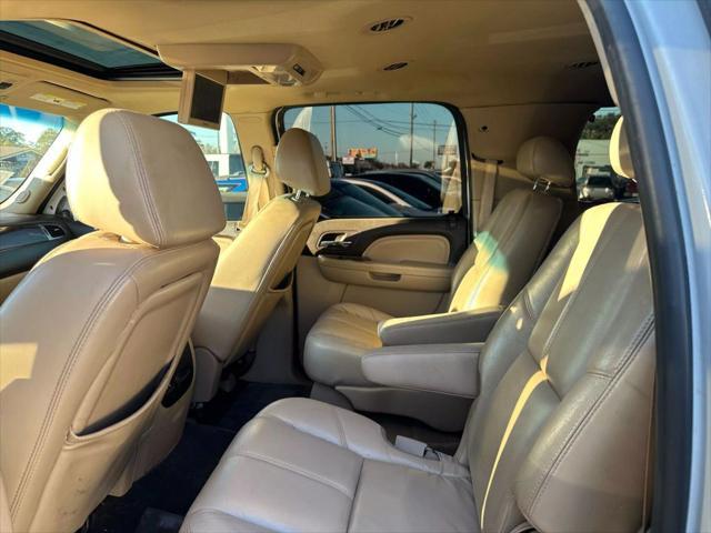 used 2007 GMC Yukon XL car, priced at $6,995