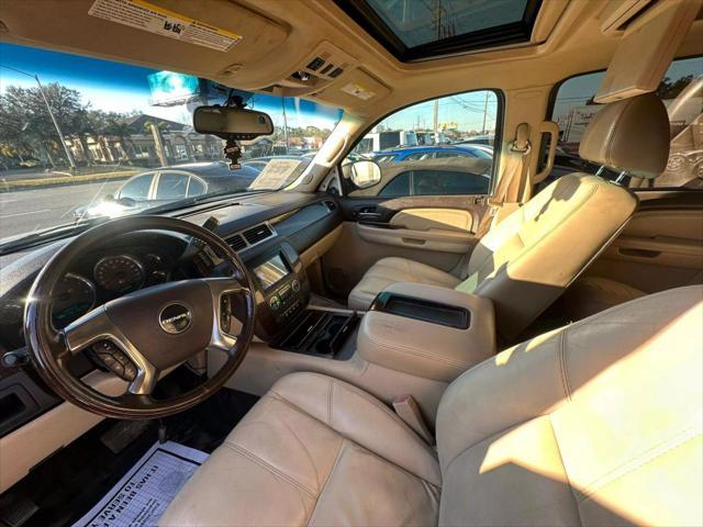 used 2007 GMC Yukon XL car, priced at $6,995