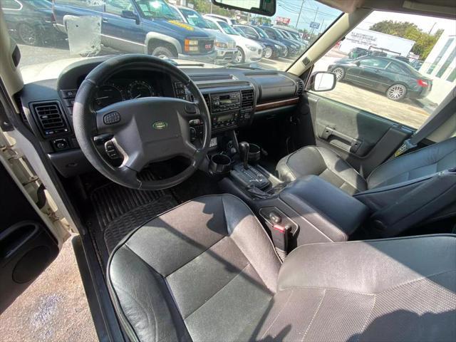 used 2004 Land Rover Discovery car, priced at $9,995