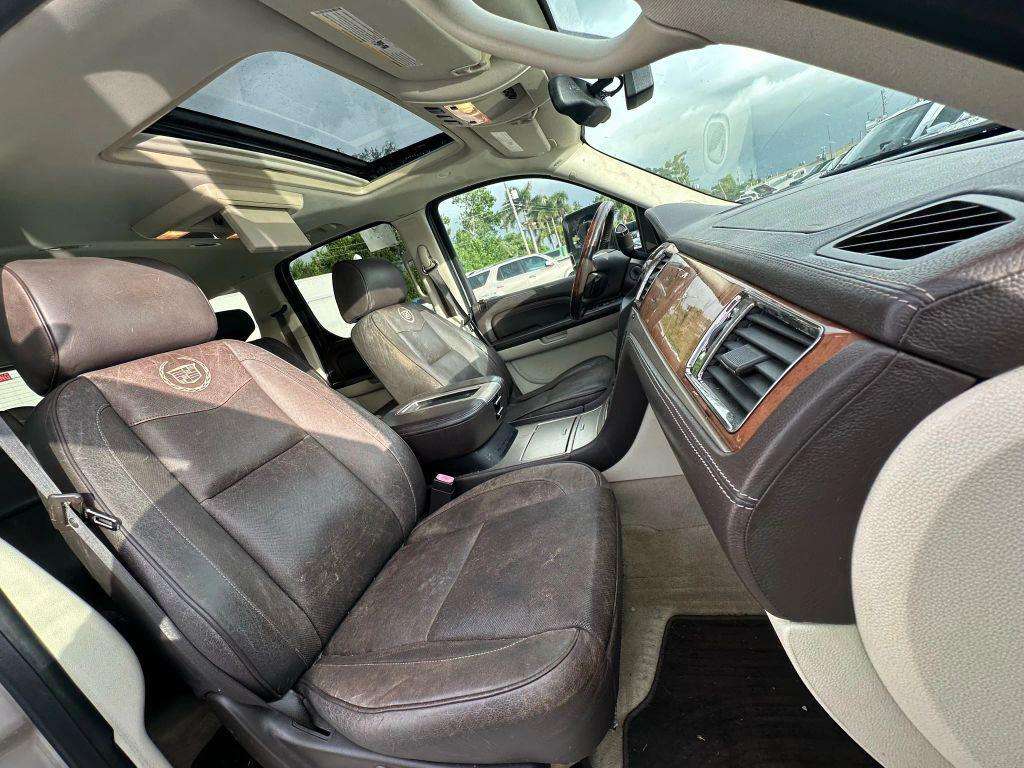 used 2008 Cadillac Escalade ESV car, priced at $8,995