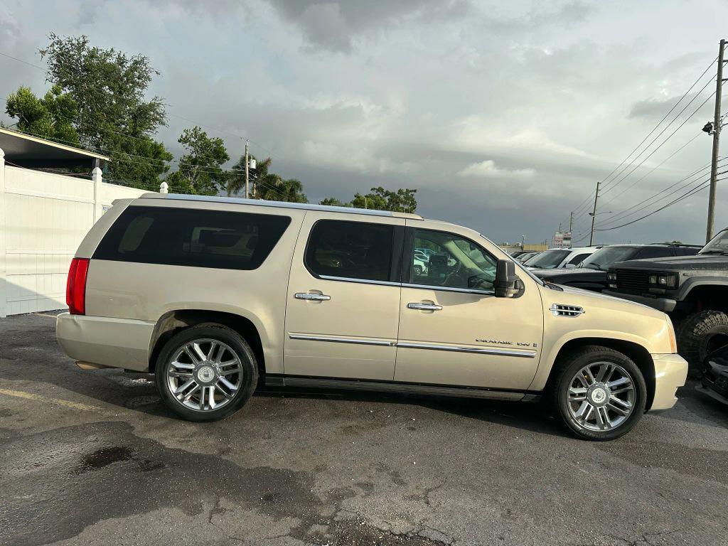 used 2008 Cadillac Escalade ESV car, priced at $8,995