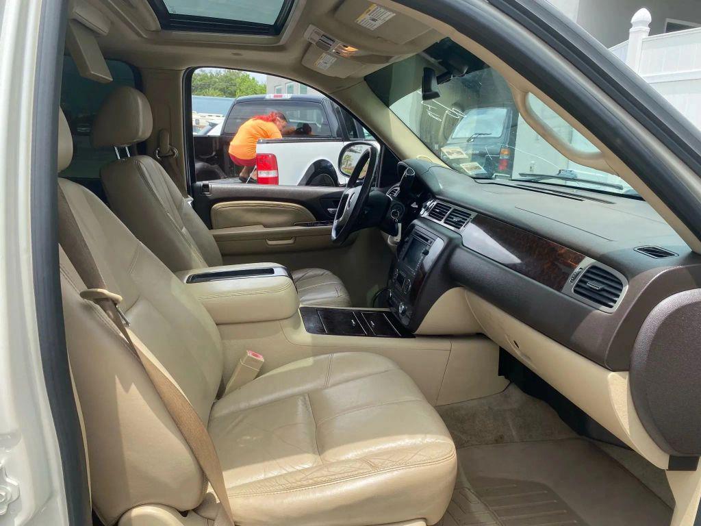 used 2009 GMC Yukon XL car