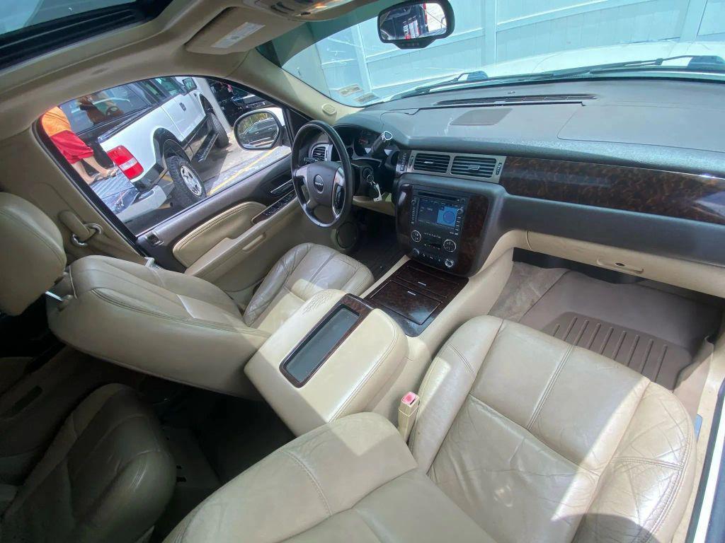 used 2009 GMC Yukon XL car