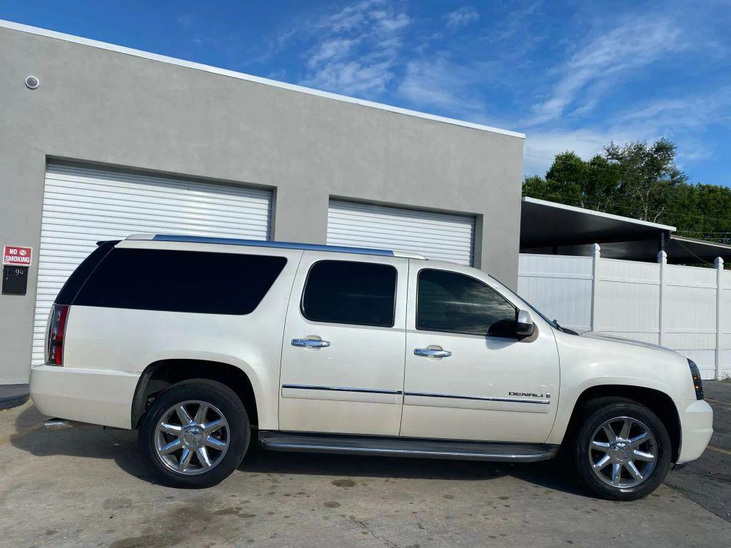 used 2009 GMC Yukon XL car