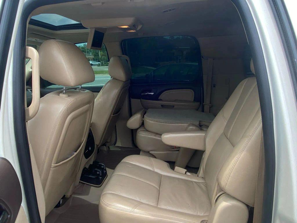 used 2009 GMC Yukon XL car