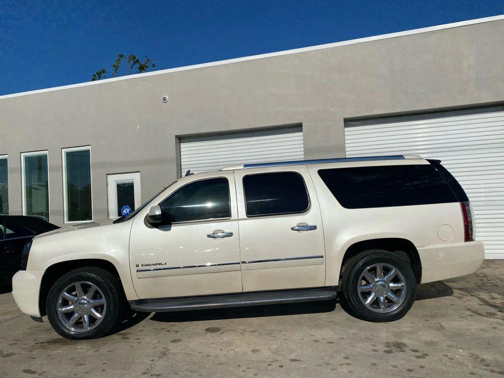 used 2009 GMC Yukon XL car