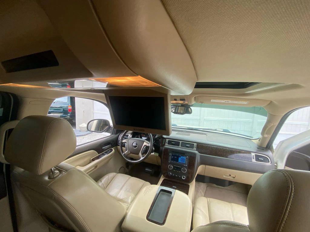 used 2009 GMC Yukon XL car