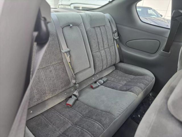 used 2002 Chevrolet Monte Carlo car, priced at $3,995