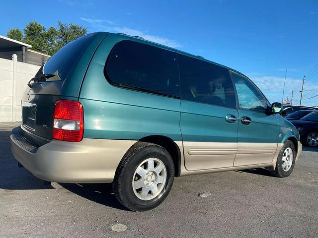 used 2003 Kia Sedona car, priced at $2,995