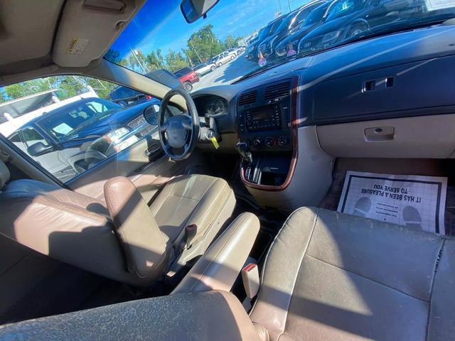 used 2003 Kia Sedona car, priced at $2,995