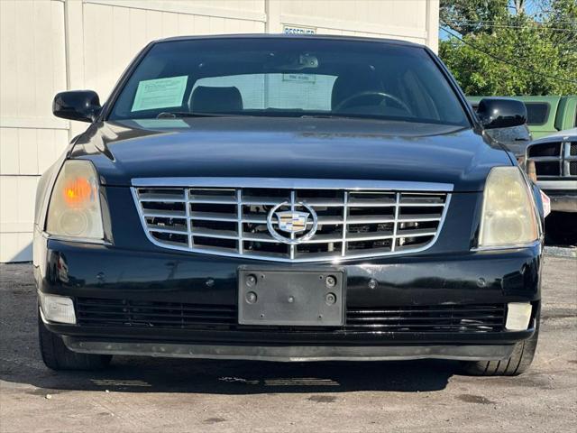 used 2007 Cadillac DTS car, priced at $4,995