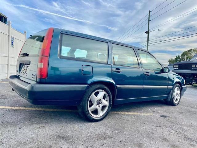 used 1996 Volvo 850 car, priced at $5,995