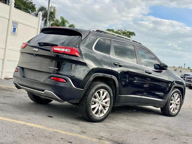 used 2015 Jeep Cherokee car, priced at $9,995