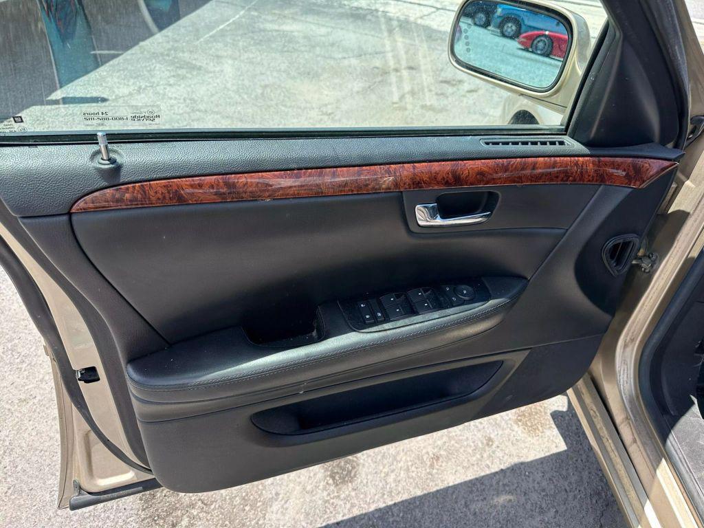 used 2006 Cadillac DTS car, priced at $5,995