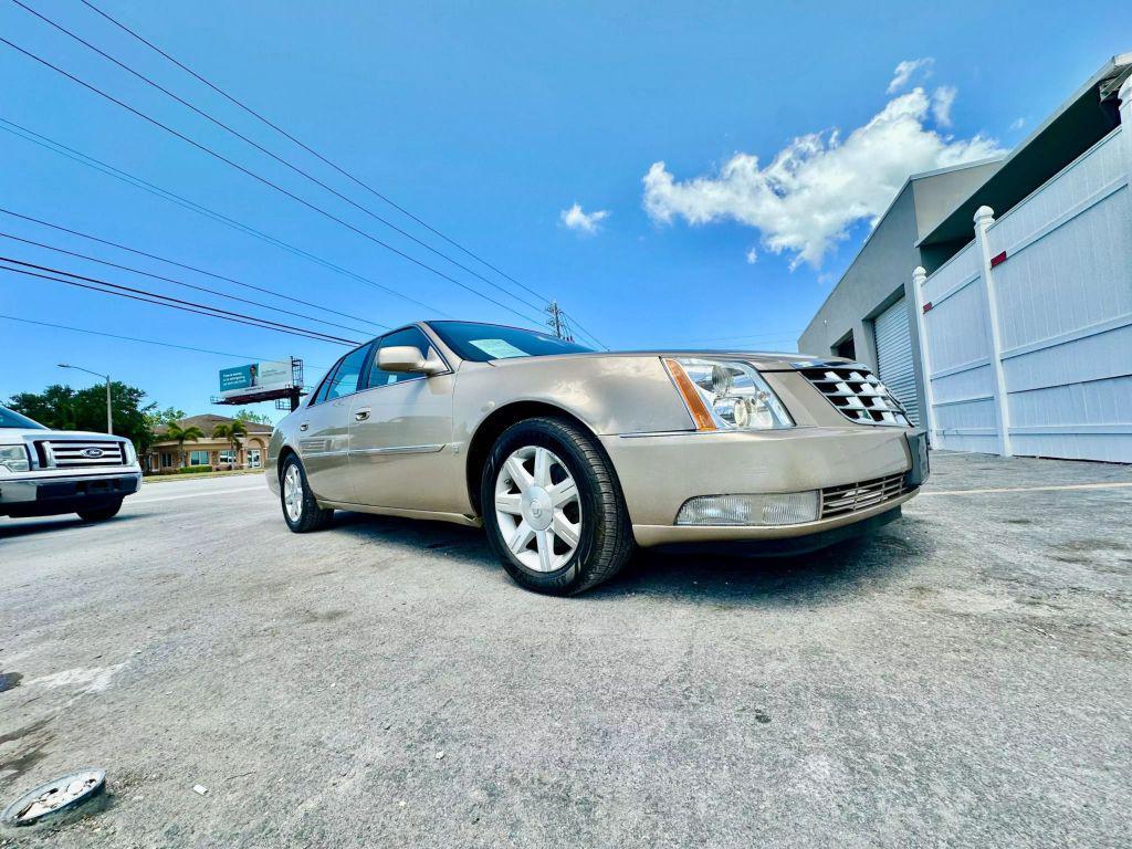 used 2006 Cadillac DTS car, priced at $5,995