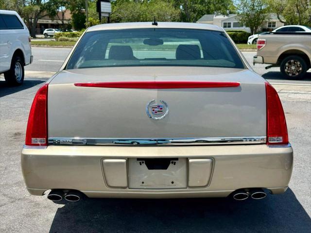 used 2006 Cadillac DTS car, priced at $5,995
