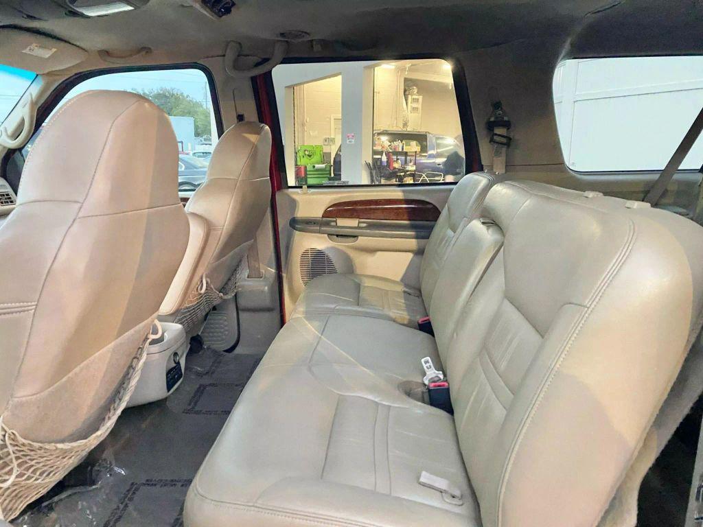 used 2000 Ford Excursion car, priced at $8,995