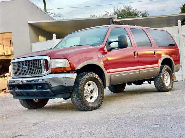 used 2000 Ford Excursion car, priced at $8,995