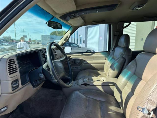 used 1997 GMC Yukon car, priced at $6,995