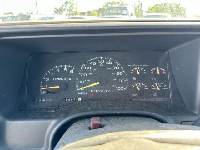 used 1997 GMC Yukon car, priced at $6,995