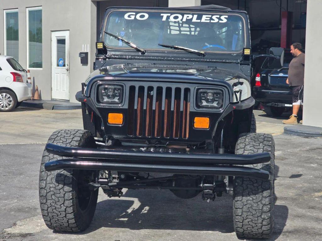 used 1993 Jeep Wrangler car, priced at $9,995