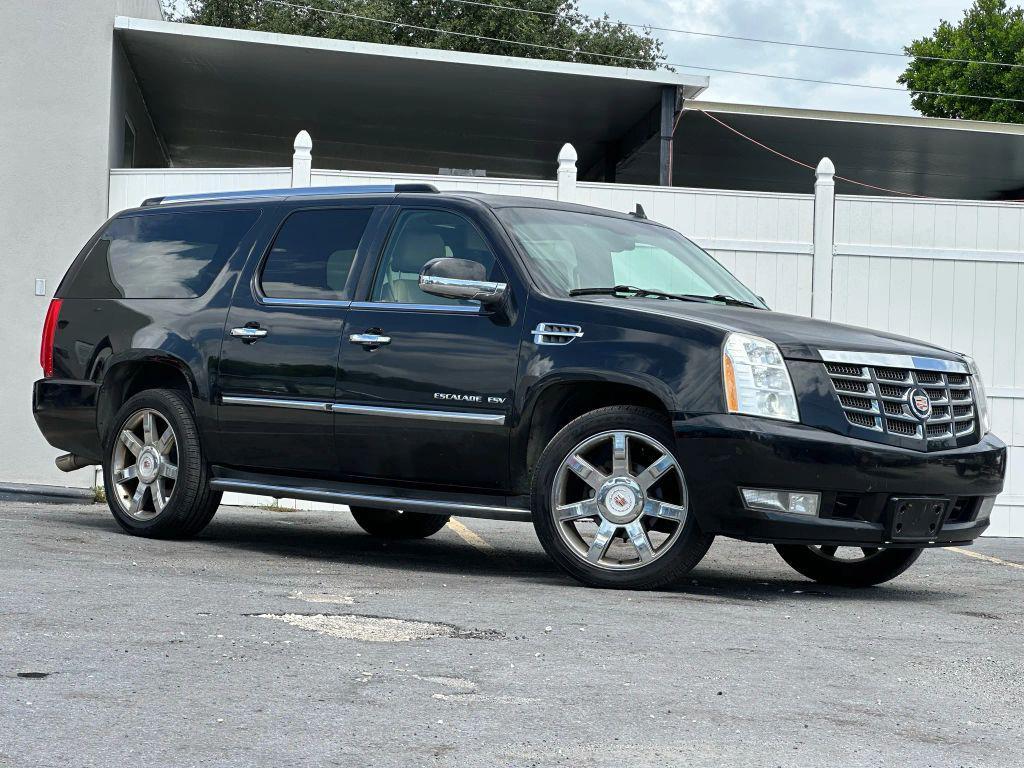 used 2014 Cadillac Escalade ESV car, priced at $11,995
