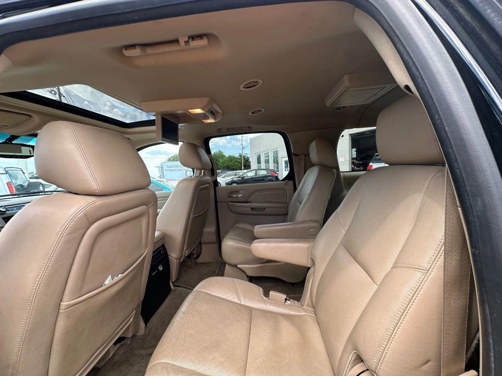 used 2014 Cadillac Escalade ESV car, priced at $11,995