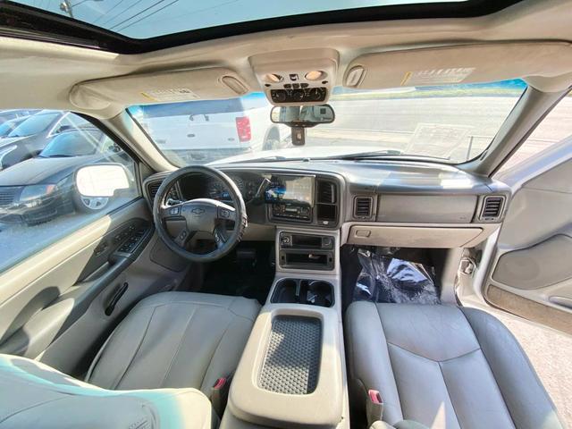 used 2003 Chevrolet Suburban car, priced at $6,995