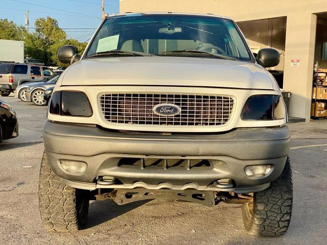 used 2002 Ford Expedition car, priced at $7,995