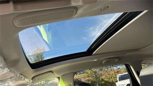 new 2026 Acura MDX car, priced at $61,350