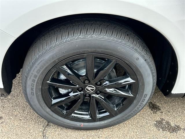 new 2025 Acura RDX car, priced at $46,650