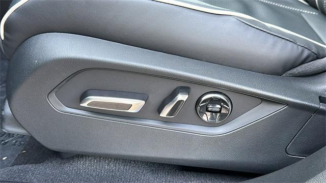 new 2025 Acura RDX car, priced at $54,400